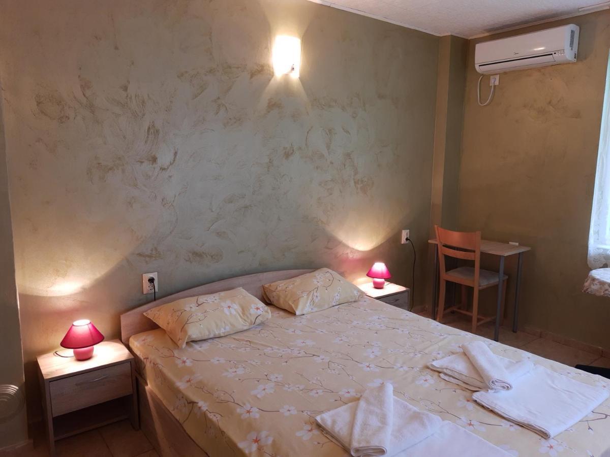Morska Zvezda Guest House เชอร์โนโมเรทส์ ภายนอก รูปภาพ