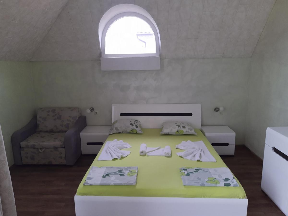 Morska Zvezda Guest House เชอร์โนโมเรทส์ ภายนอก รูปภาพ
