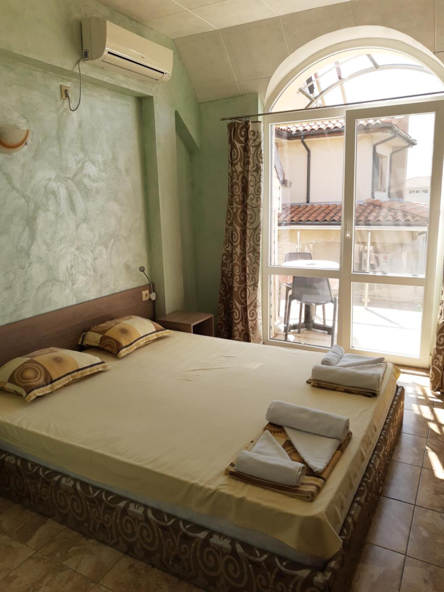 Morska Zvezda Guest House เชอร์โนโมเรทส์ ภายนอก รูปภาพ