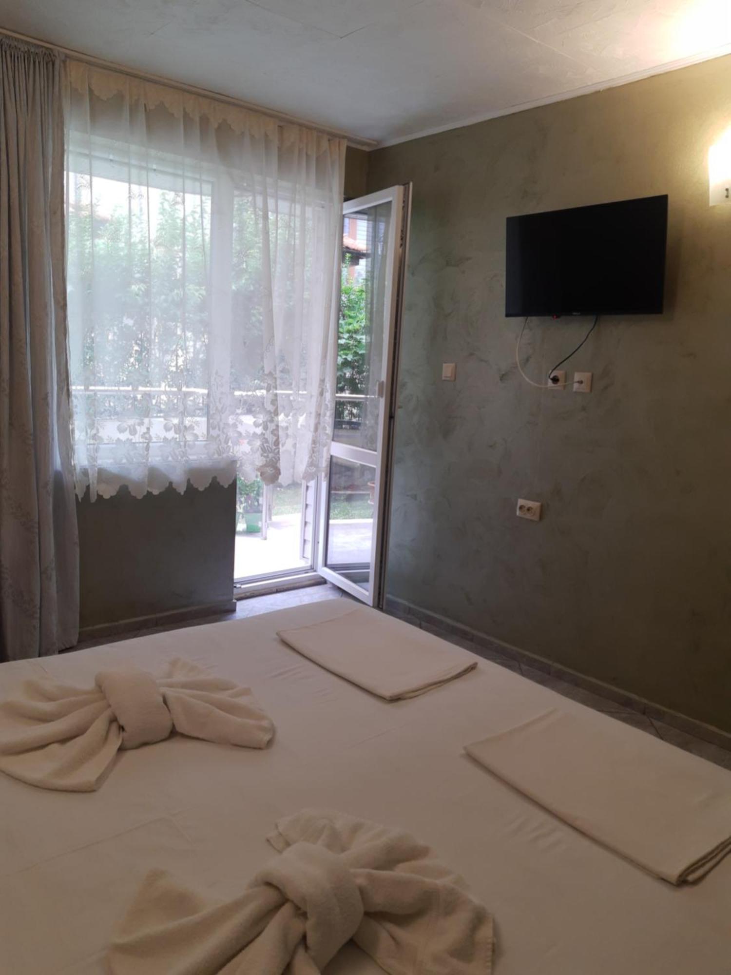 Morska Zvezda Guest House เชอร์โนโมเรทส์ ภายนอก รูปภาพ