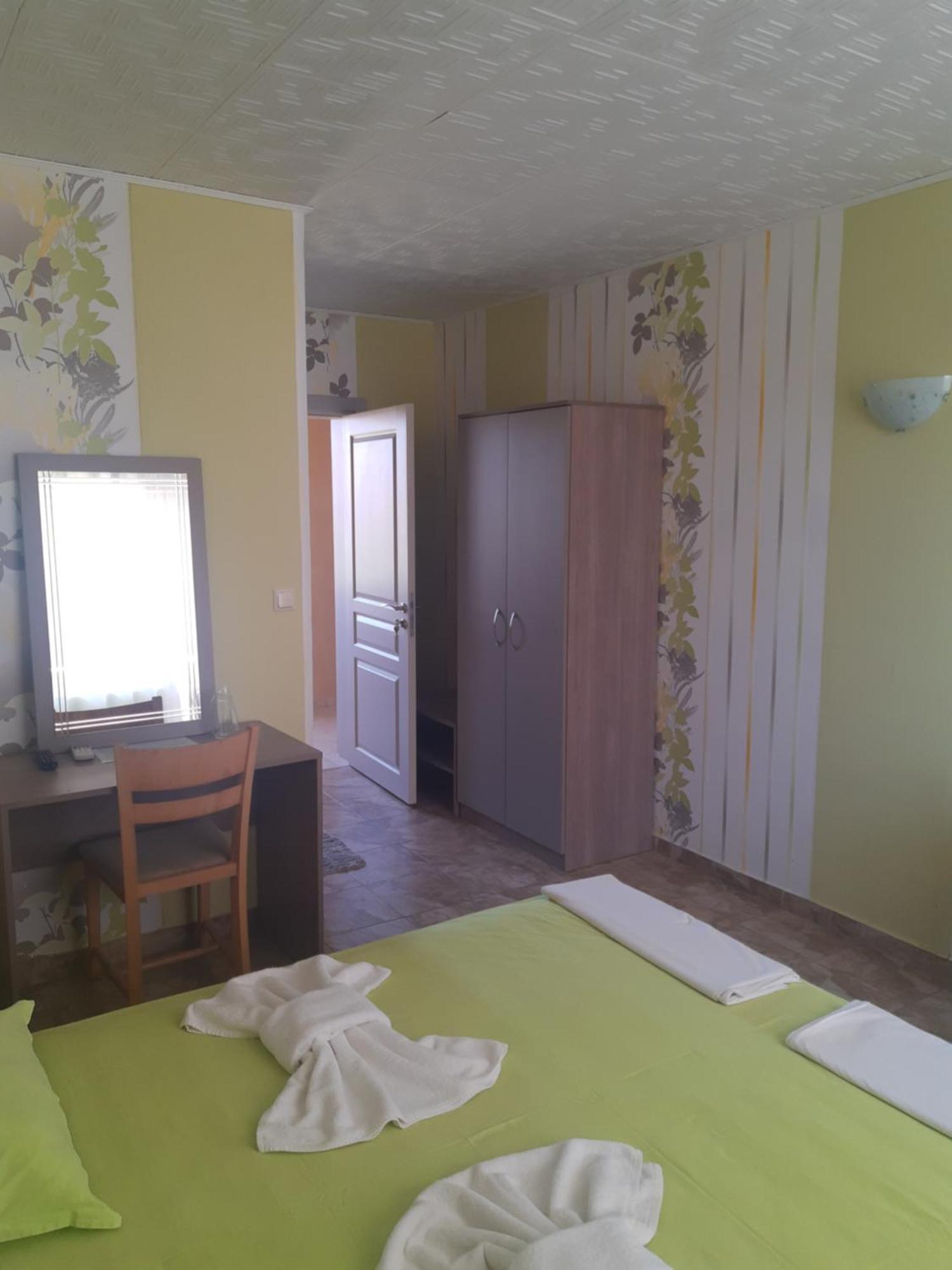 Morska Zvezda Guest House เชอร์โนโมเรทส์ ภายนอก รูปภาพ