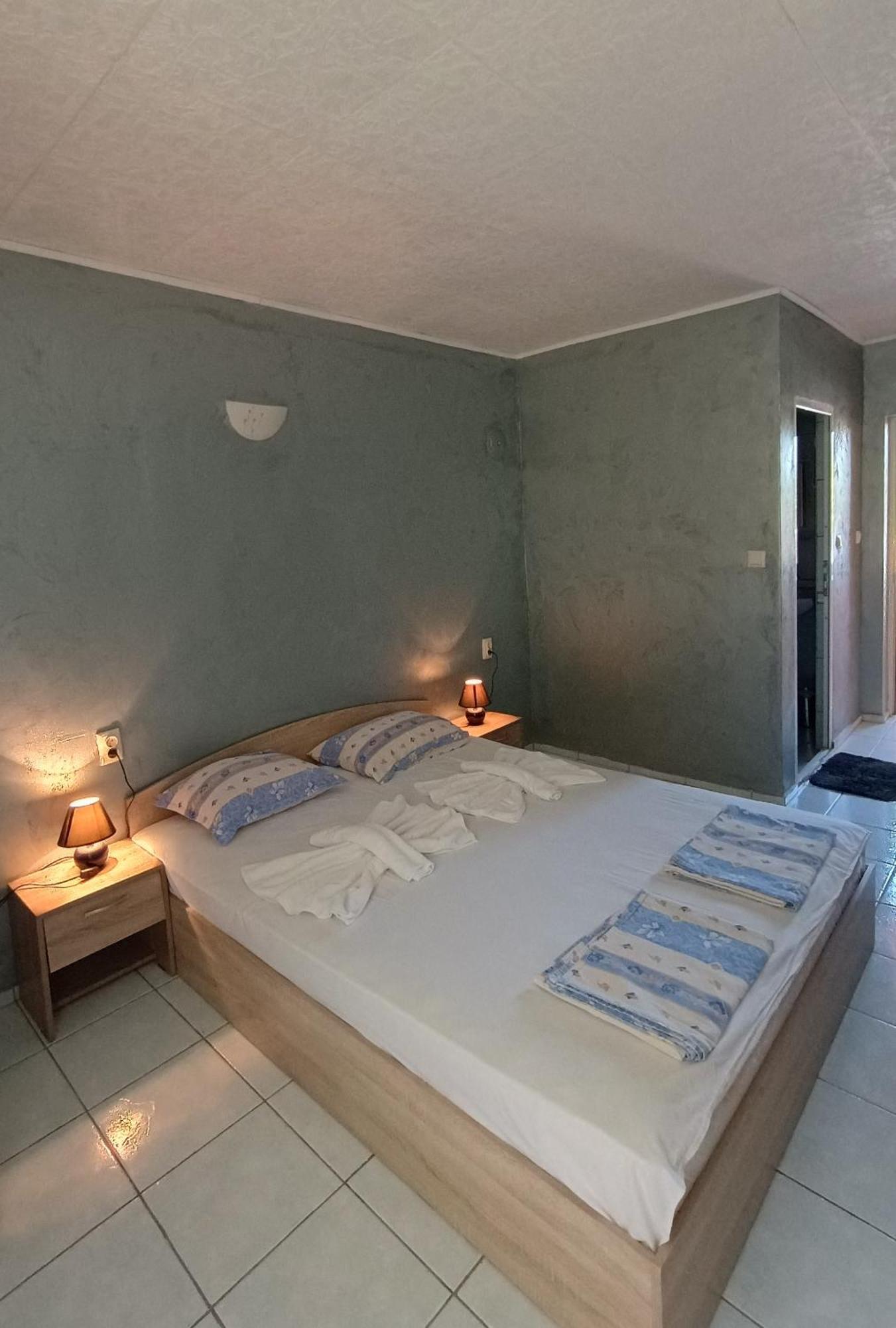 Morska Zvezda Guest House เชอร์โนโมเรทส์ ภายนอก รูปภาพ