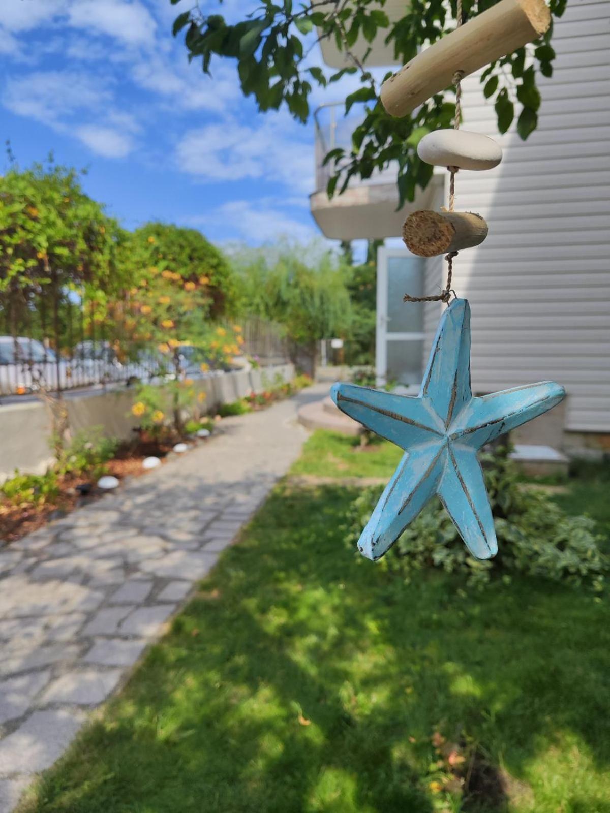 Morska Zvezda Guest House เชอร์โนโมเรทส์ ภายนอก รูปภาพ