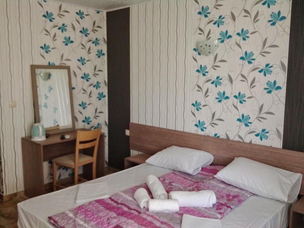 Morska Zvezda Guest House เชอร์โนโมเรทส์ ห้อง รูปภาพ