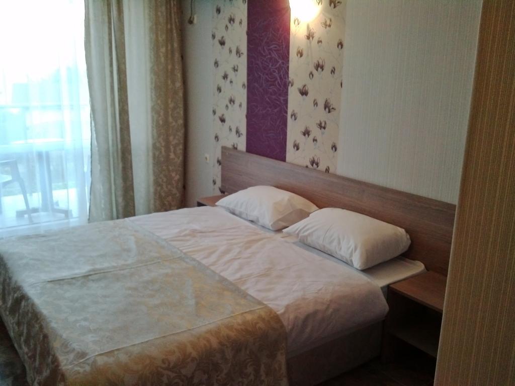 Morska Zvezda Guest House เชอร์โนโมเรทส์ ภายนอก รูปภาพ